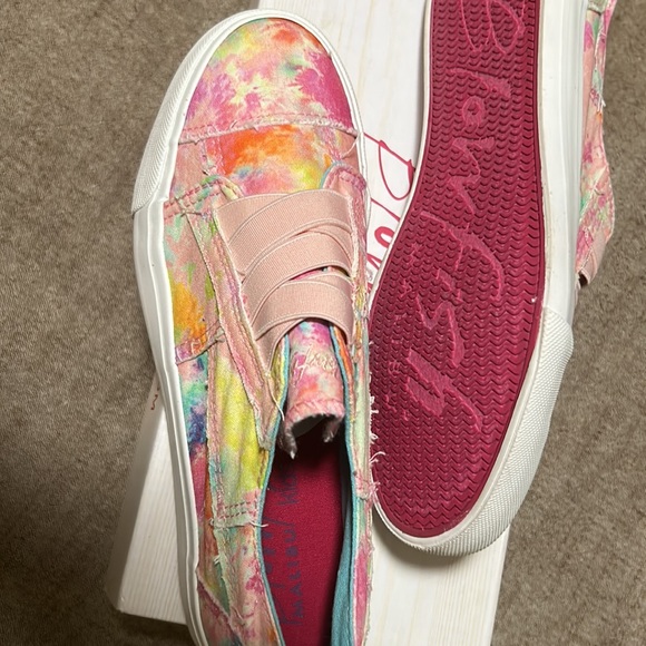 Blowfish girls canvas shoes - Picture 2 of 3